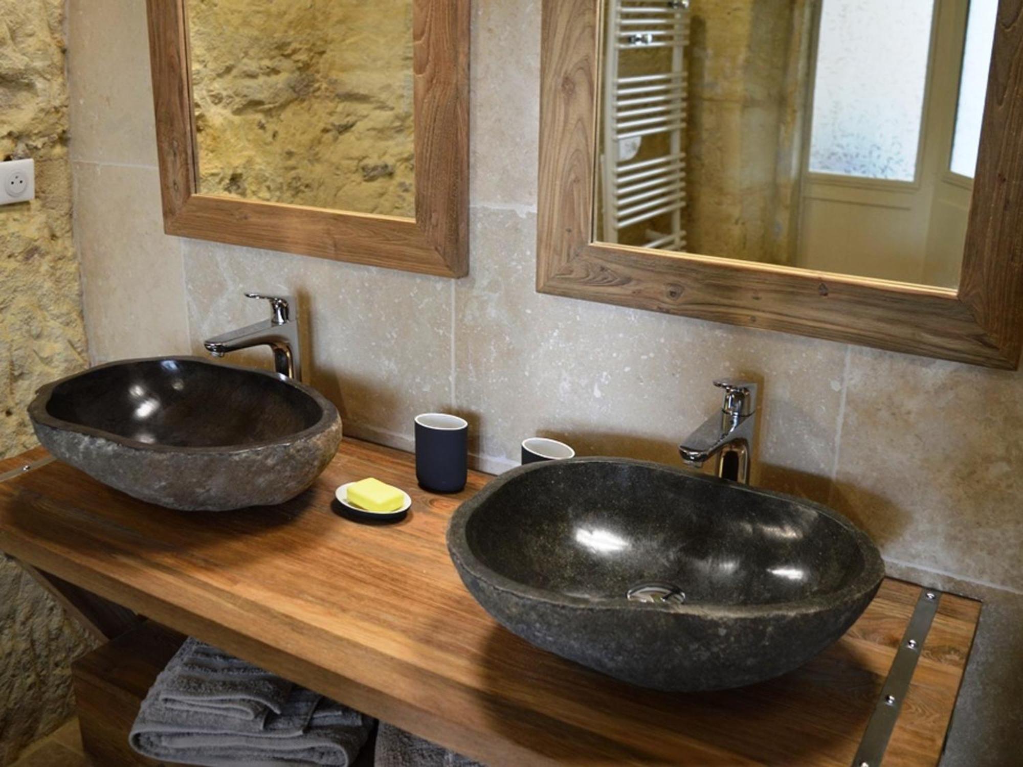 Maison Troglodyte Elegante Avec Spa, Salle De Jeux Et Jardin Clos A Vouvray - Fr-1-381-87 المظهر الخارجي الصورة