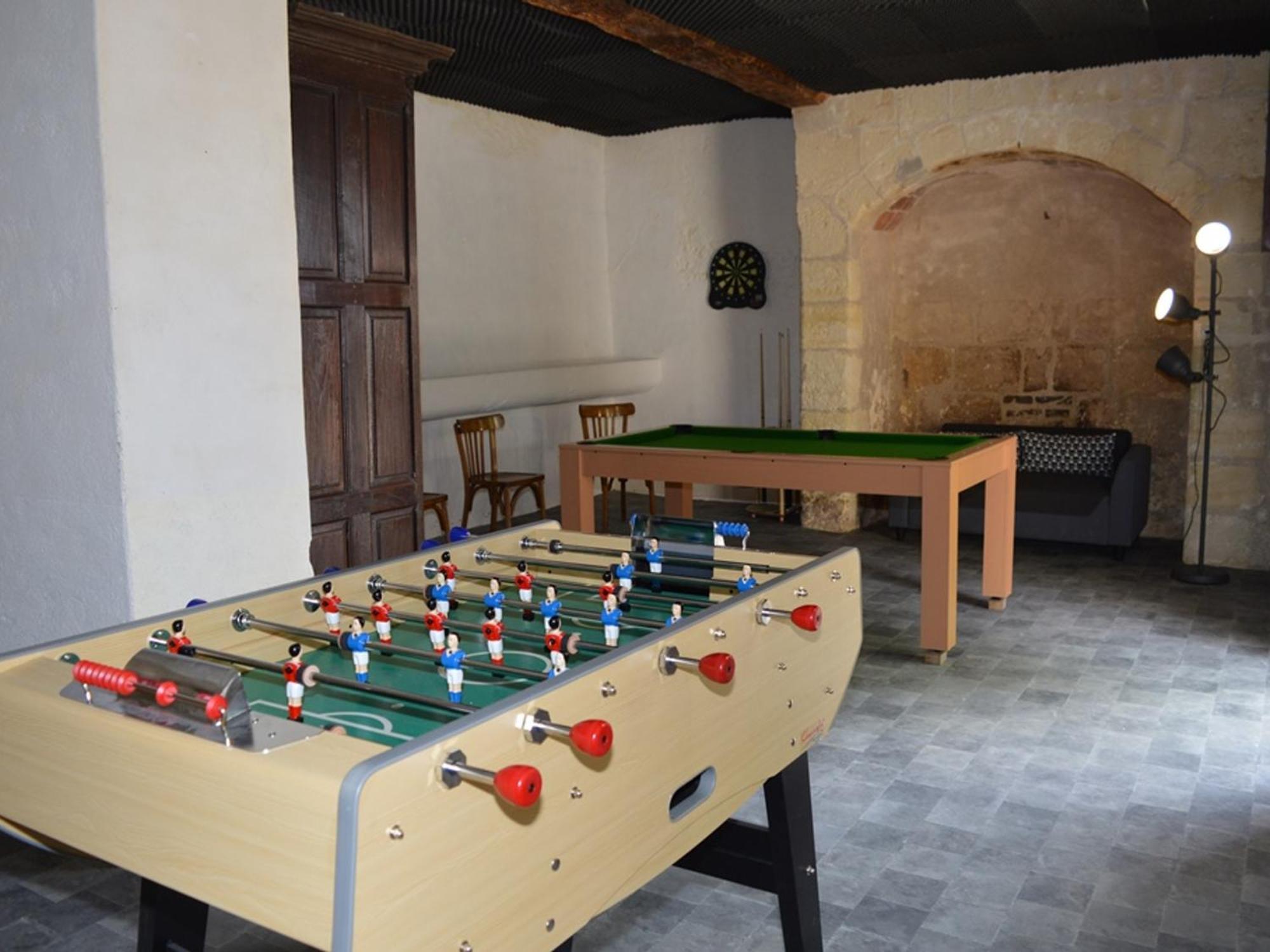 Maison Troglodyte Elegante Avec Spa, Salle De Jeux Et Jardin Clos A Vouvray - Fr-1-381-87 المظهر الخارجي الصورة
