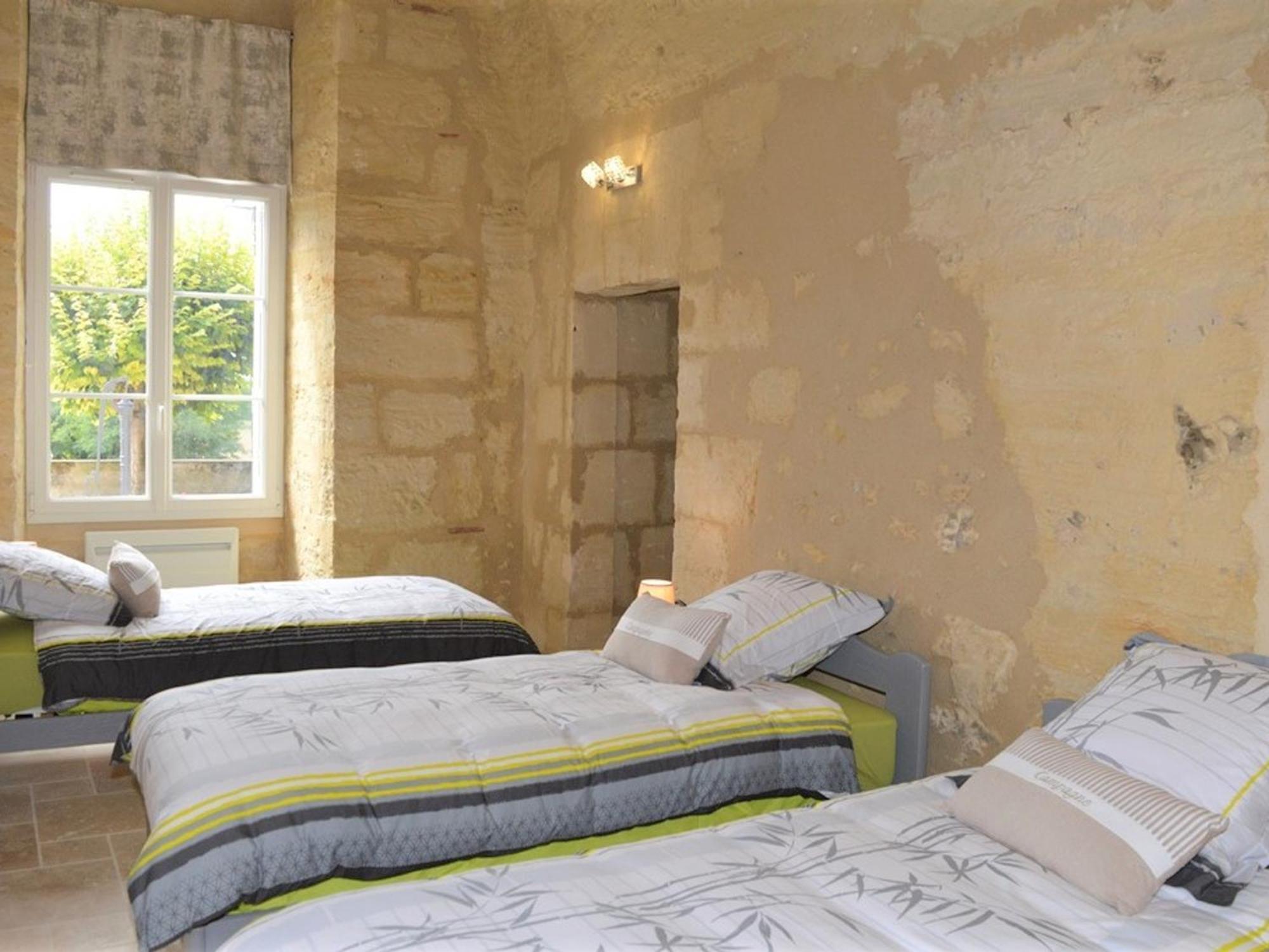 Maison Troglodyte Elegante Avec Spa, Salle De Jeux Et Jardin Clos A Vouvray - Fr-1-381-87 المظهر الخارجي الصورة